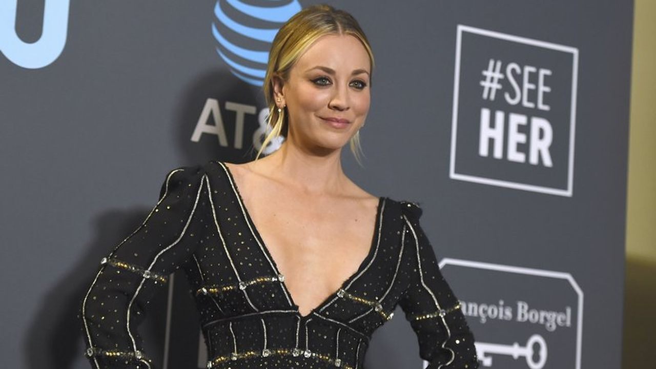 Kaley Cuoco praises Norman dog after his death: `` severe pain in the gut ''